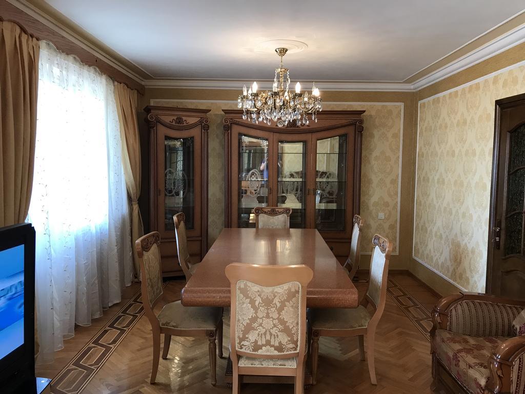 Gold Wall Apartment Bakü Dış mekan fotoğraf